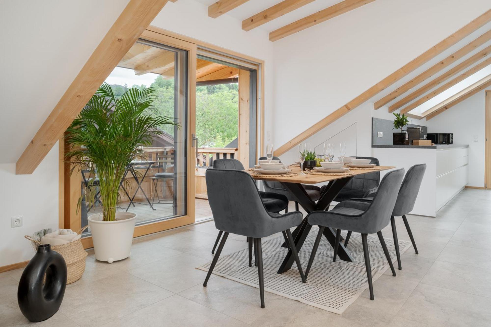 Fenjoy: Ferienapartment Mit Bergblick / Balkon / Bbq Bernau am Chiemsee Eksteriør billede