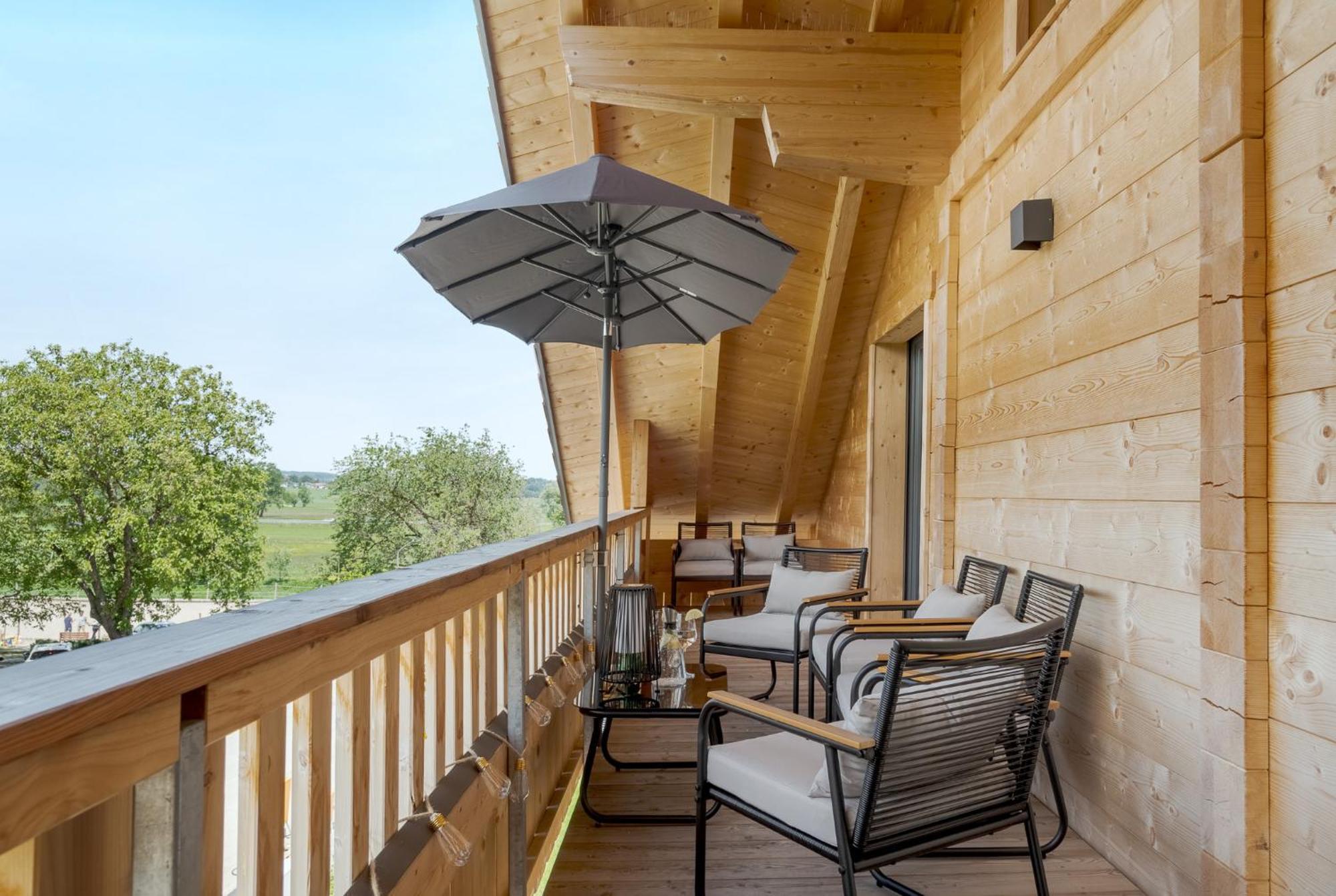 Fenjoy: Ferienapartment Mit Bergblick / Balkon / Bbq Bernau am Chiemsee Eksteriør billede